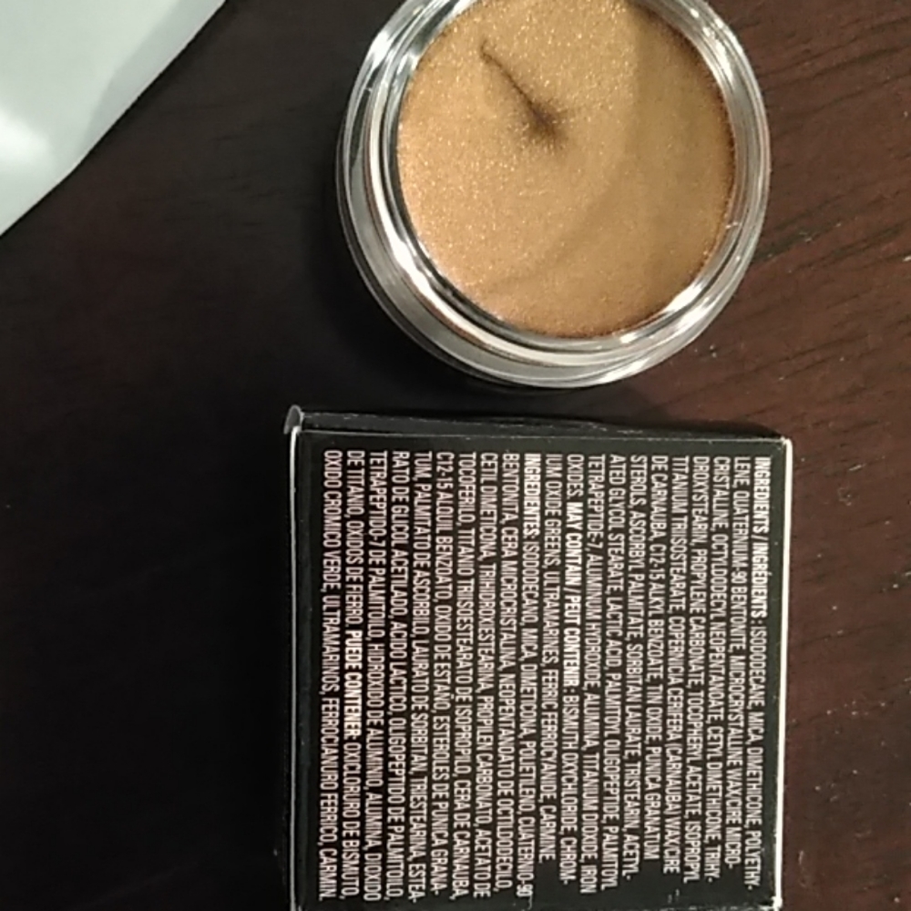 Cream eye color